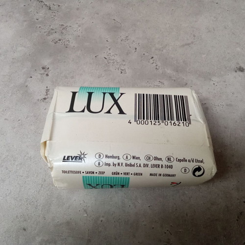 Lux Spring beauty soap collectible, like new, 1970s-1980s
