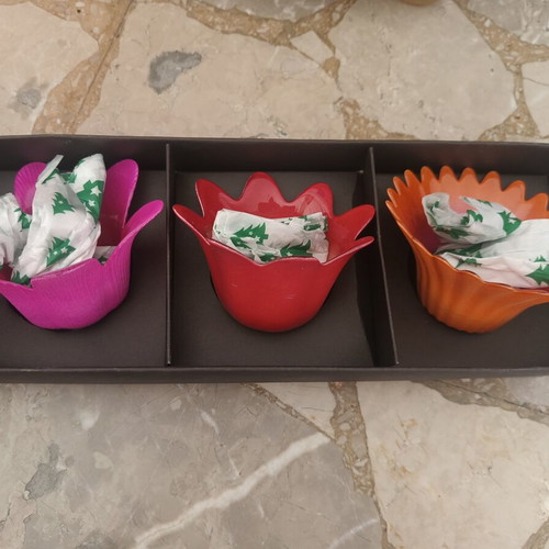 Glass candlesticks like new, flower design for tealights