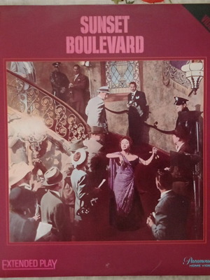 Sunset Boulevard 1950 LaserDisc like new