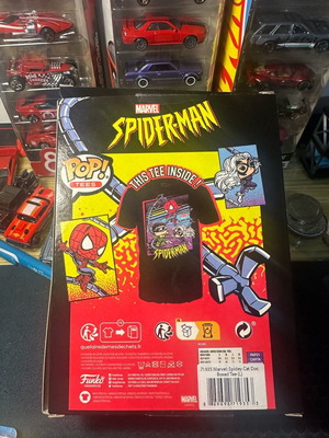 Funko Pop Tees Marvel Spider Man T-Shirt size L new