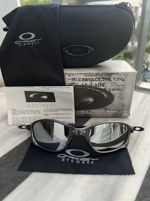 Oakley Juliet V2 γυαλιά ηλίου σαν καινούργια, γκρι και ασημί
