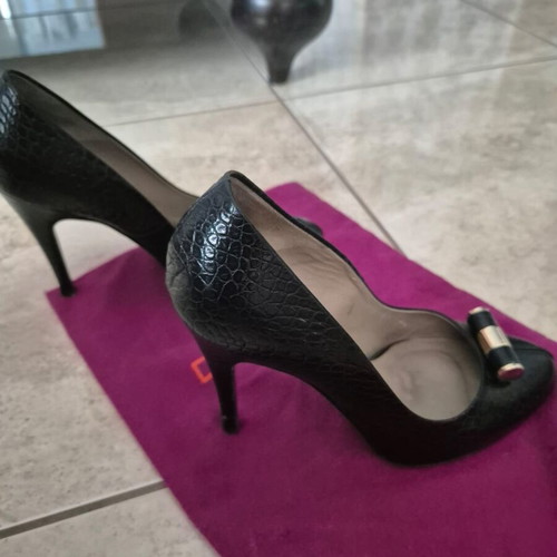 Etro shoes used, black leather pumps size 38