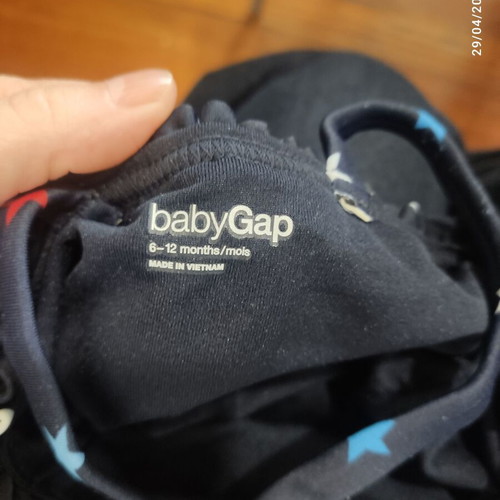 Baby Gap baby one-piece swimsuit unused, 9-12 months