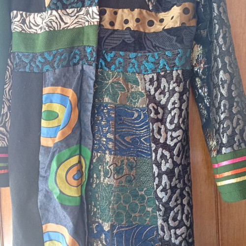 Paul and Sun coat like new, size large fitting medium