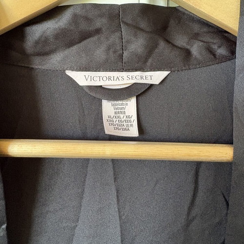 Victoria's Secret black satin robe, size XL XXL