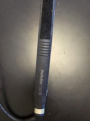 BaByliss Pro Nano Hair Straightener like new