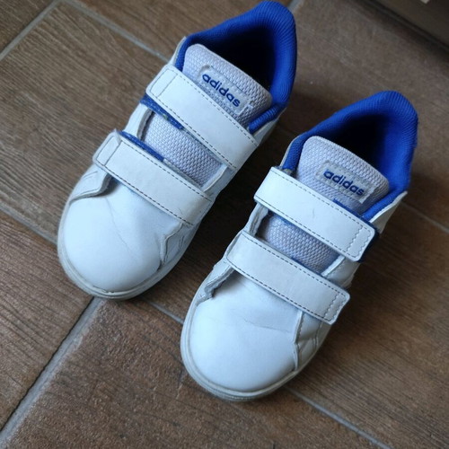 Adidas Grand Court 2.0 kids' sneakers size 27 like new