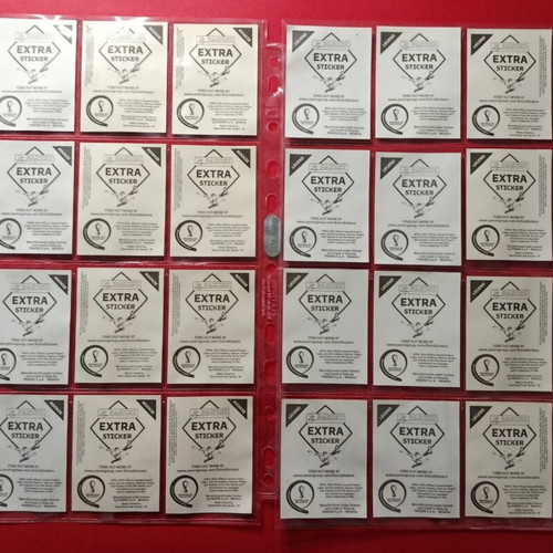 Extra Sticker Qatar 2022 set like new, 8 quads