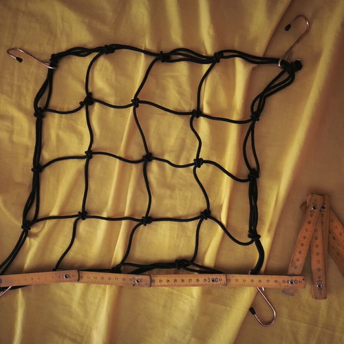 Elastic net with four hooks for luggage rack, helmet, or suitcases 35x35, new