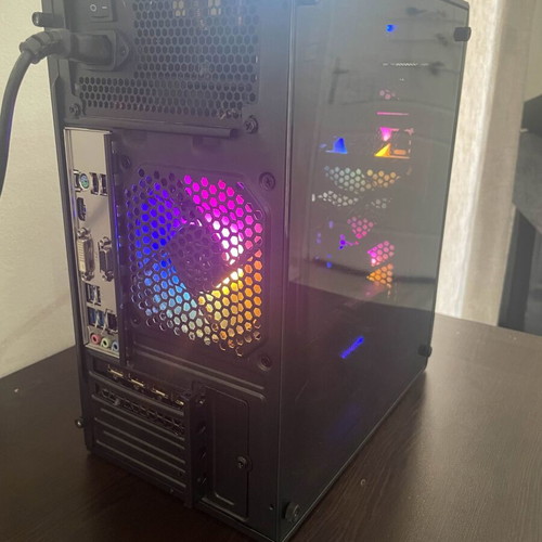Gaming PC Ryzen 5 5500 RX 7600 16GB RAM 1TB NVMe SSD used