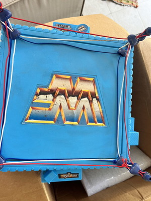 WWF Hasbro WrestleMania Wrestling Challenge Ring used, vintage collectible