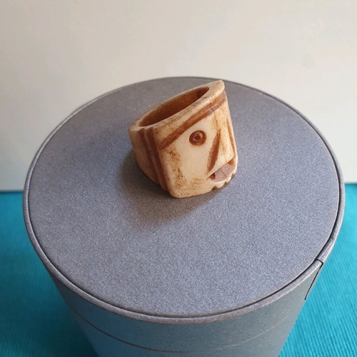 Talisman ring made of bone size 18 like new