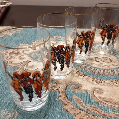 Bohemian vintage set of 9 glasses with Three Musketeers theme, like new