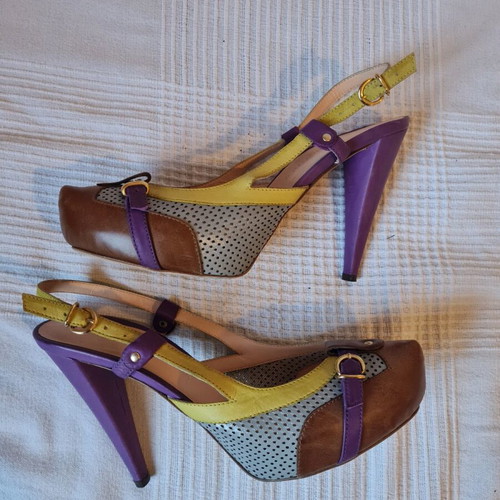 Gazel leather platform shoes new black size 40 with Mac collection heels gift