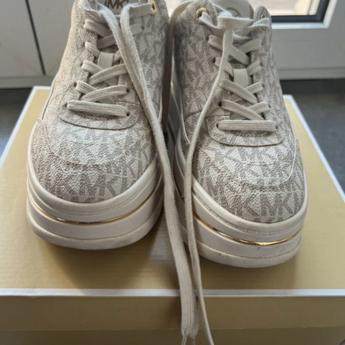 Michael Kors Hayes sneakers like new, size 36, beige, organic leather