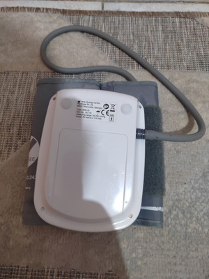 Sanitas blood pressure monitor