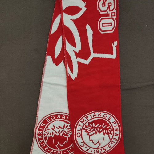 Olympiacos Scarf like new, 140 cm length