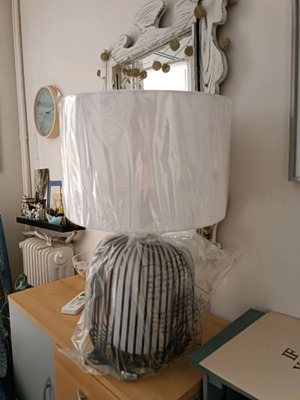 Large living room lamp new 38 cm height 58 cm diameter