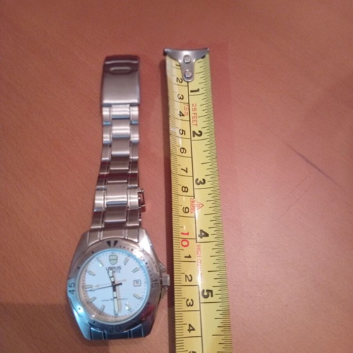 Lorus wristwatch men's silver like new (VX32-X271)