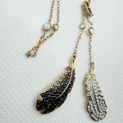 Swarovski Naughty Double Wrap Necklace with Feather, new, rose gold and silver