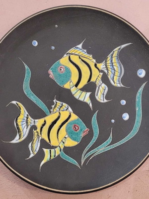 Διακοσμητικό πιάτο RUSHKA vintage με ανάγλυφα πολύχρωμα ψάρια σαν καινούργιο