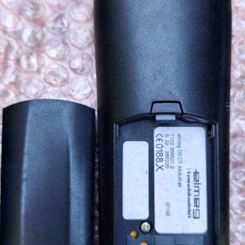 Elmeg DECT100 cordless phones used for spare parts