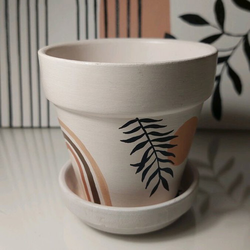 Hand-painted clay flowerpot new with saucer