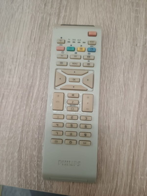 Philips TV remote control like new, functional