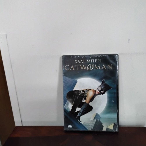 Catwoman DVD new with Greek subtitles
