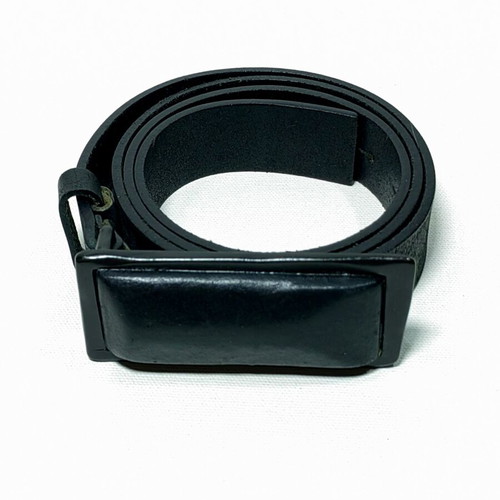 Ilaria Nistri Avant-Garde Black Leather Belt with Covered Buckle, Size 90