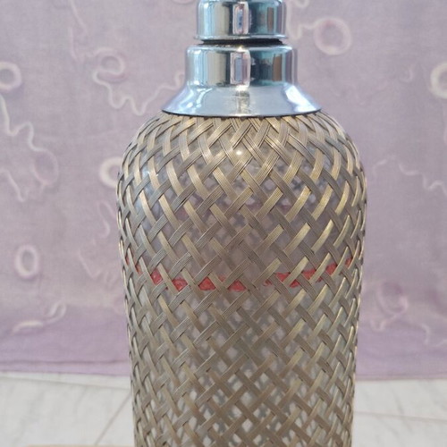 Siphon vintage used glass with metal mesh and chrome head