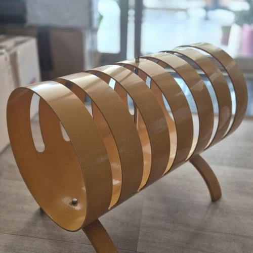 Opal Möbel 70s vintage magazine rack, mustard yellow, Space Age design