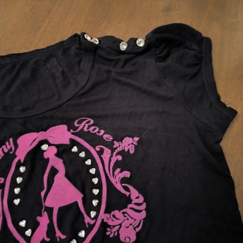 Denny Rose black T-shirt with fuchsia velvet stamp like new, size S
