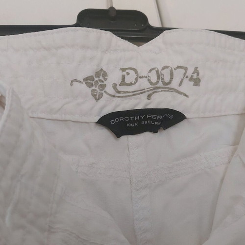 Γυναικείο λευκό σορτς Dorothy Perkins σαν καινούργιο, μέγεθος M
