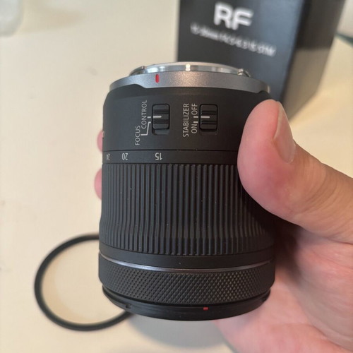 Canon RF 15-30mm F4.5-6.3 IS STM lens, like new