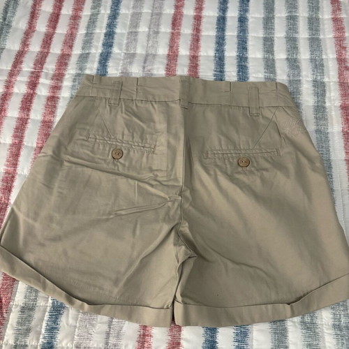 Stylish Pull & Bear Shorts Size 36 – Beige