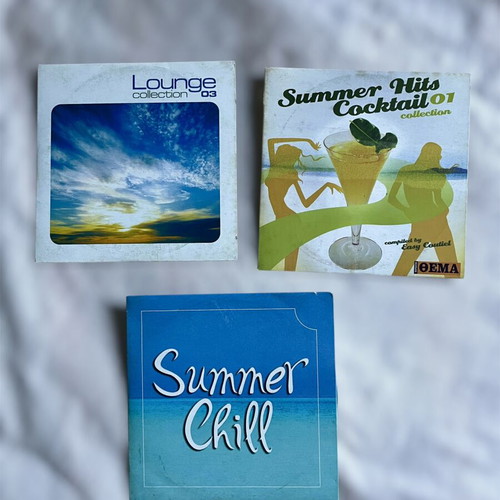 CD collection of 5 lounge and chill music compilations like new