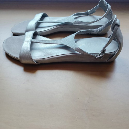 Unisa silver women's sandals size 40 used, genuine leather