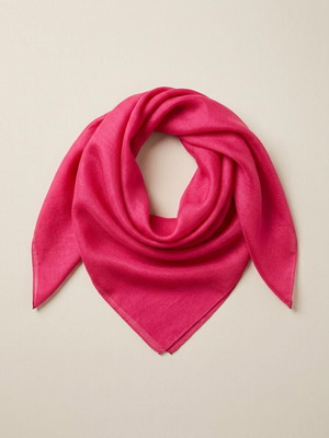 Scarf fuchsia like new