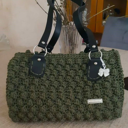 Cypress Elegance Shoulder Bag Handmade Knitted New Green