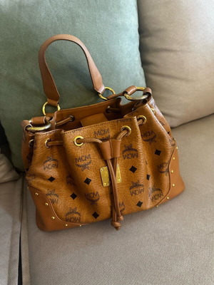 MCM medium shoulder bag brown used