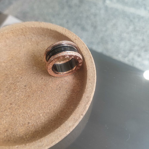 Ring made of steel with 750 gold plating, pink gold