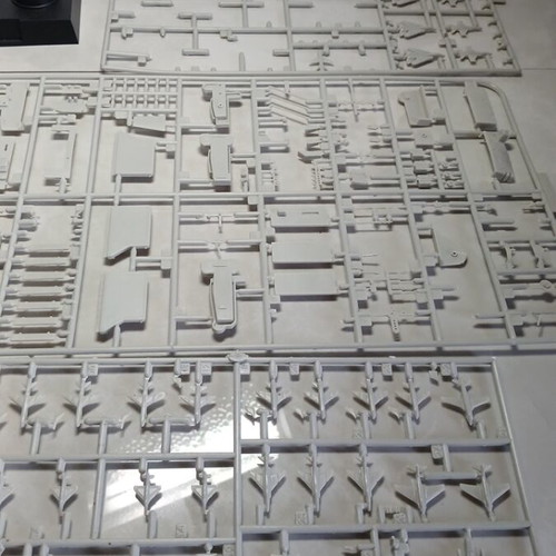 Ship model used with box