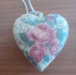 Plastic decorative heart used