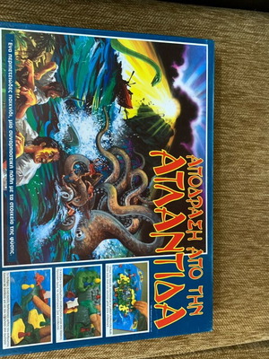 Lost Atlantis board game used collectible, complete box