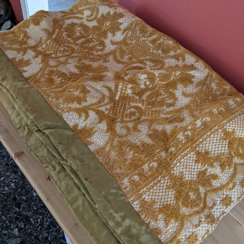 Wool blanket 2.17x1.60m used with wear on green stripe