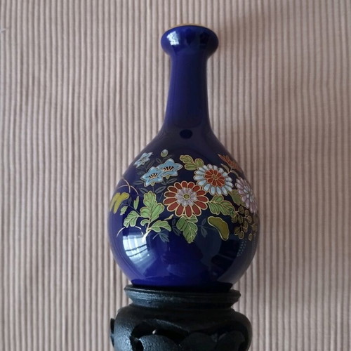 Chinese vases like new, small