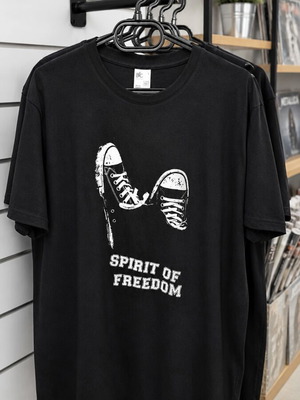 Spirit of Freedom cotton T-shirt, size Large, black