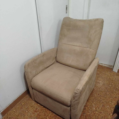 Beige reclining armchair like new with footrest