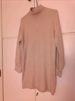 Bershka winter dress beige like new, size S